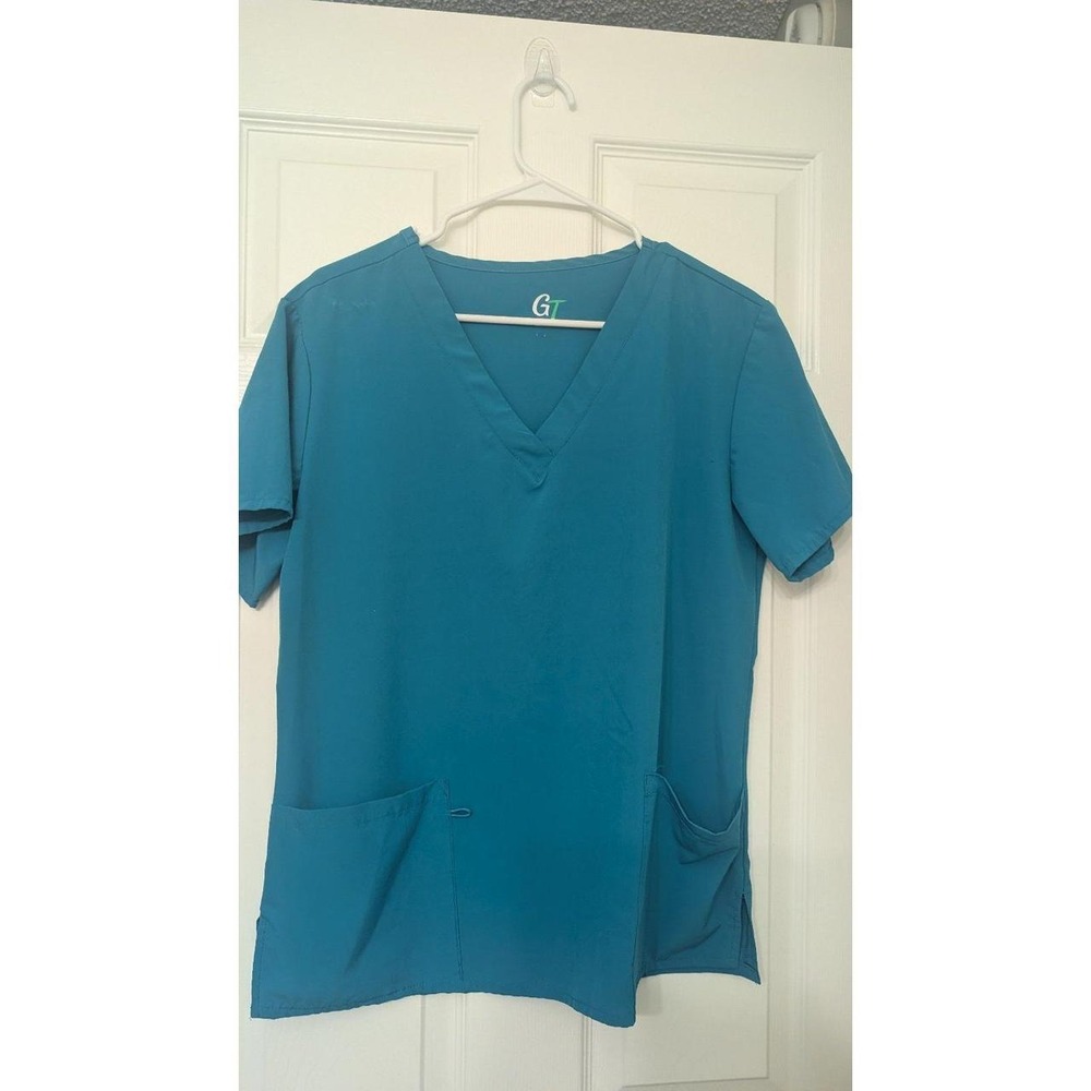 Scrubs - Picture 2 of 2